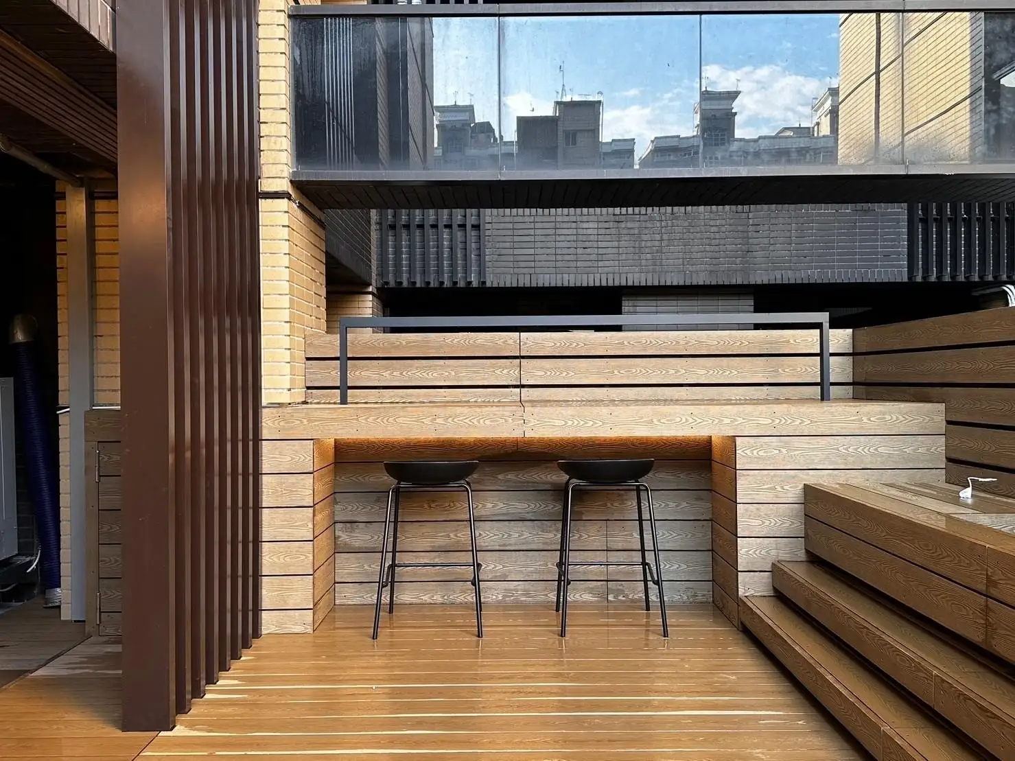 新北新店住宅｜戶外木地板 木地板完工照 8